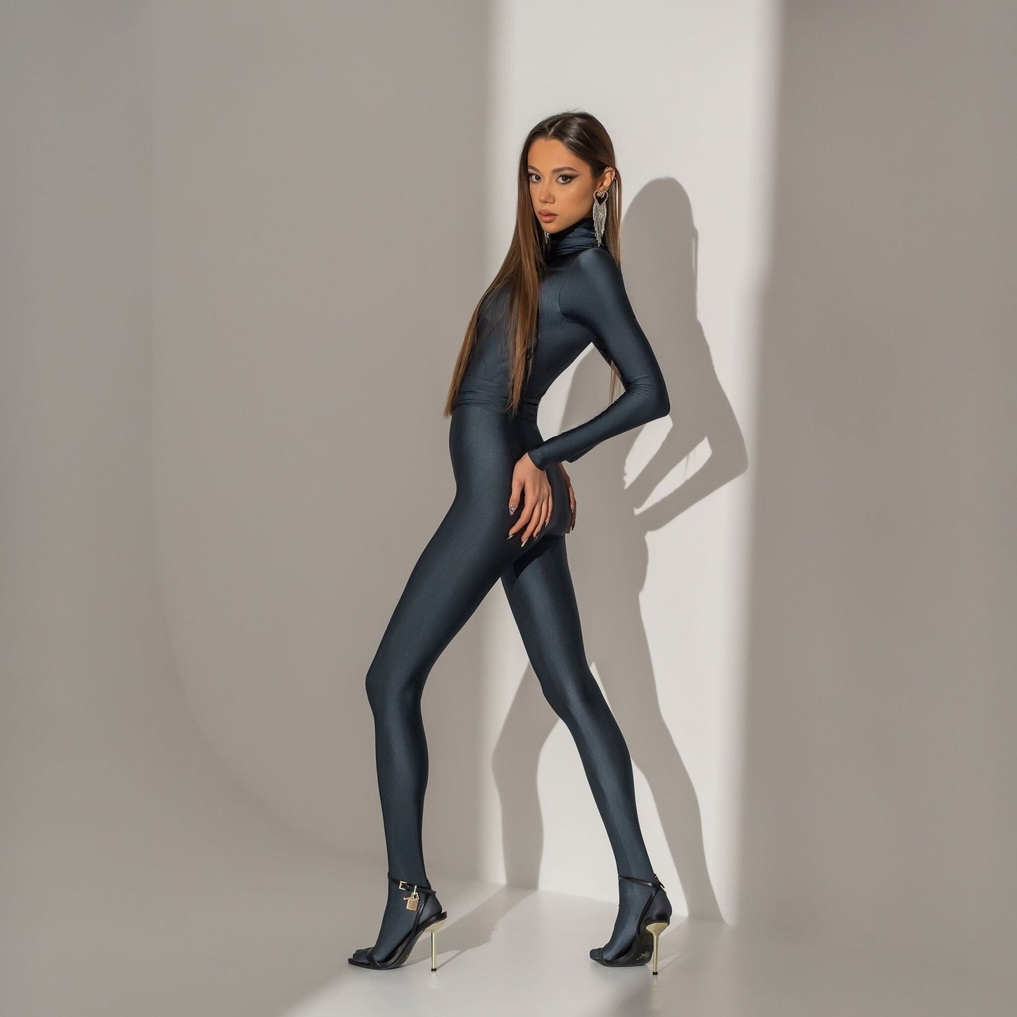 Salopeta dama modelatoare din lycra contractoare Gun Metal