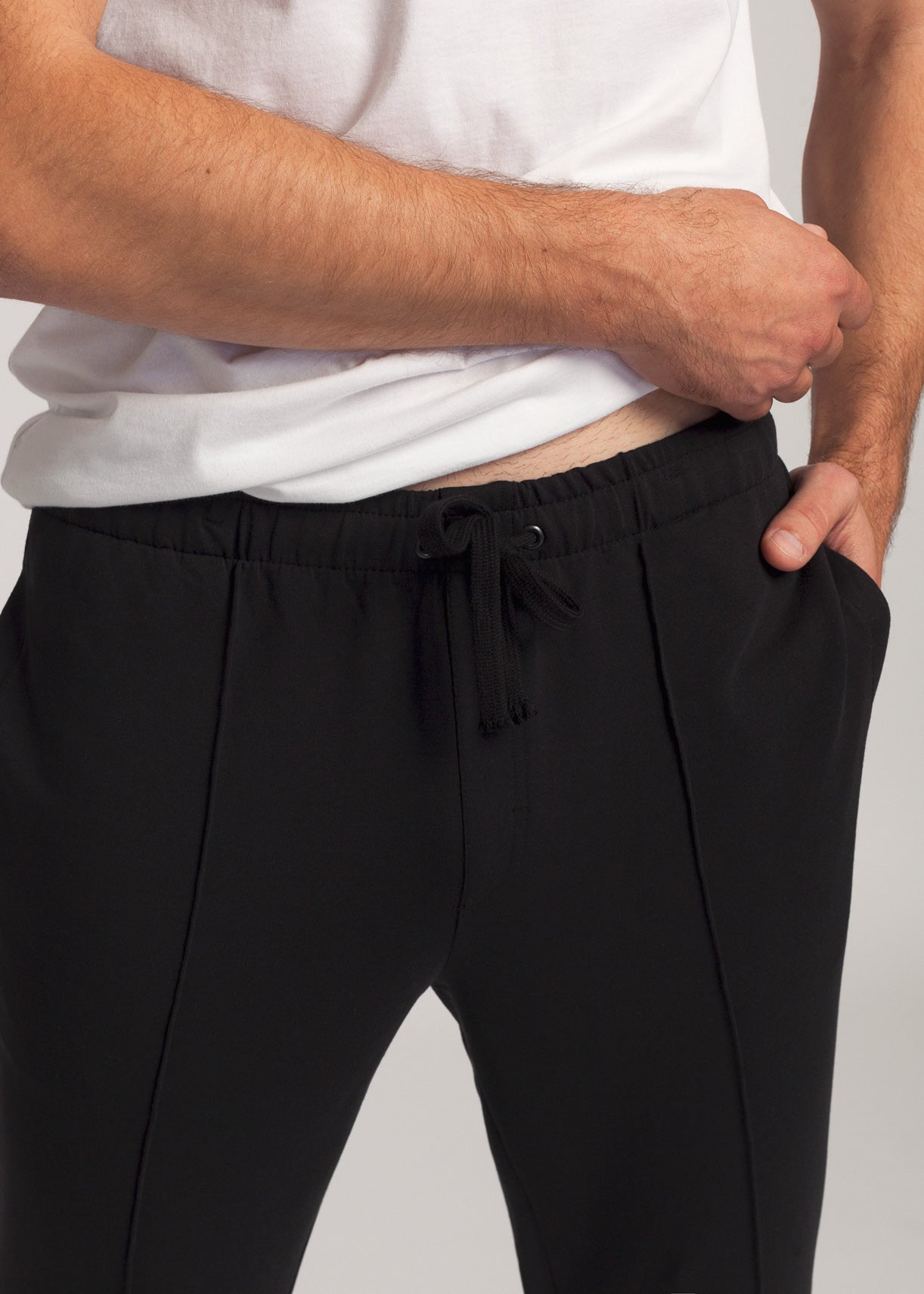 Pantaloni trening bărbați – Pantaloni sport confortabili, cu buzunare și talie elastic