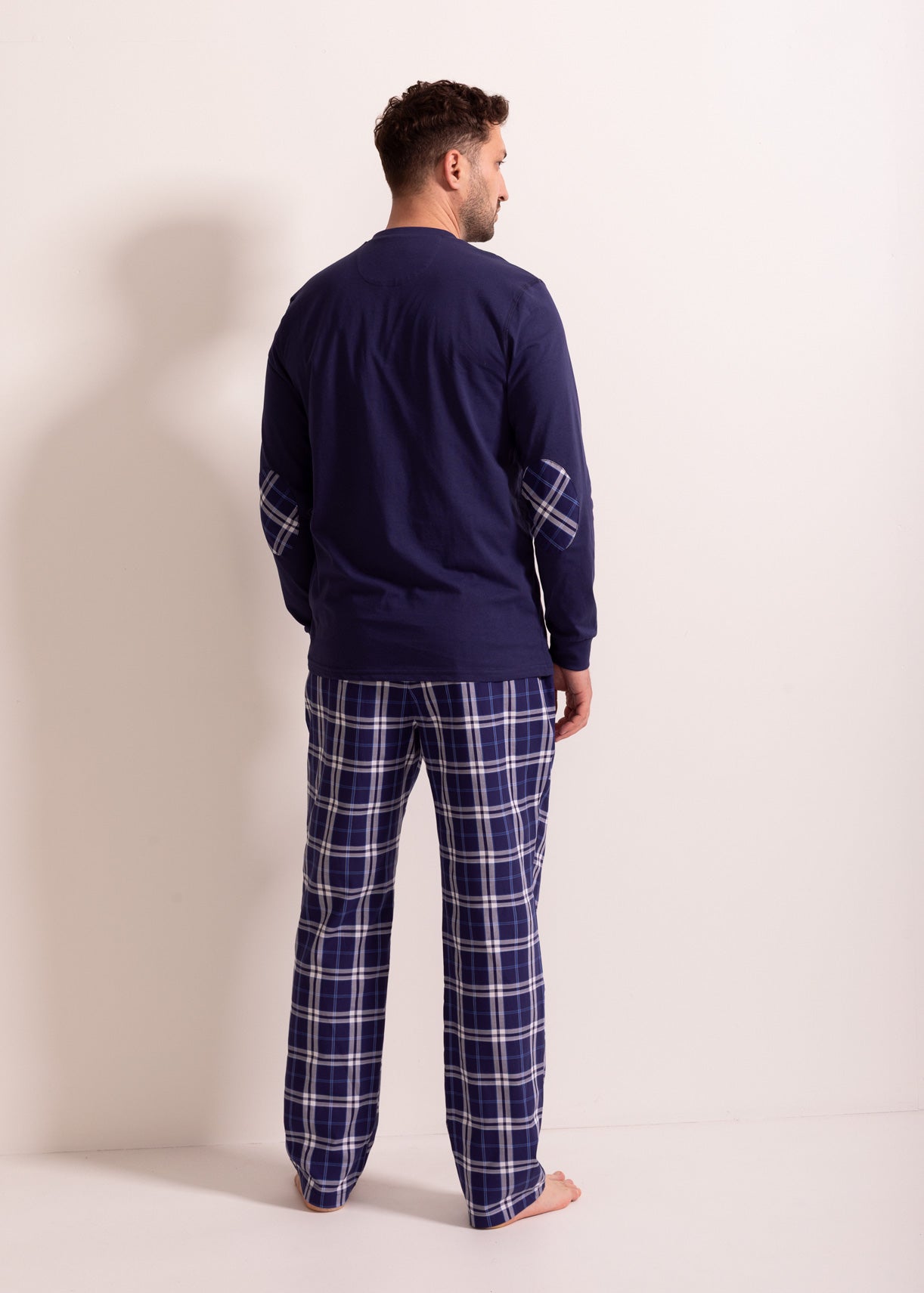 Pijama bărbați bumbac – pijama confortabilă cu mâneci lungi și pantaloni cu buzunare