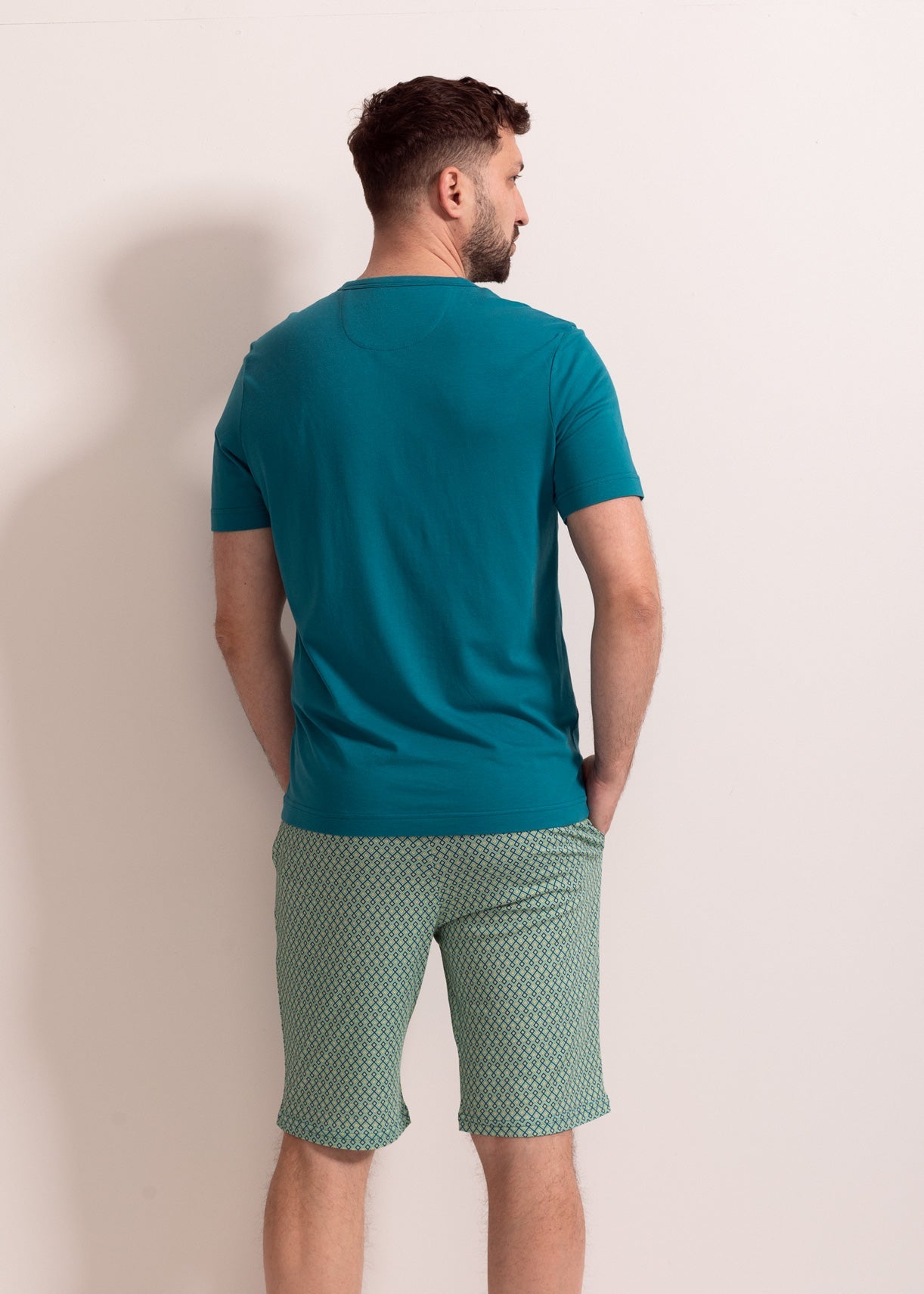 Pijama bărbați Derek bambus – pijama confortabilă, respirabilă, cu pantaloni scurți