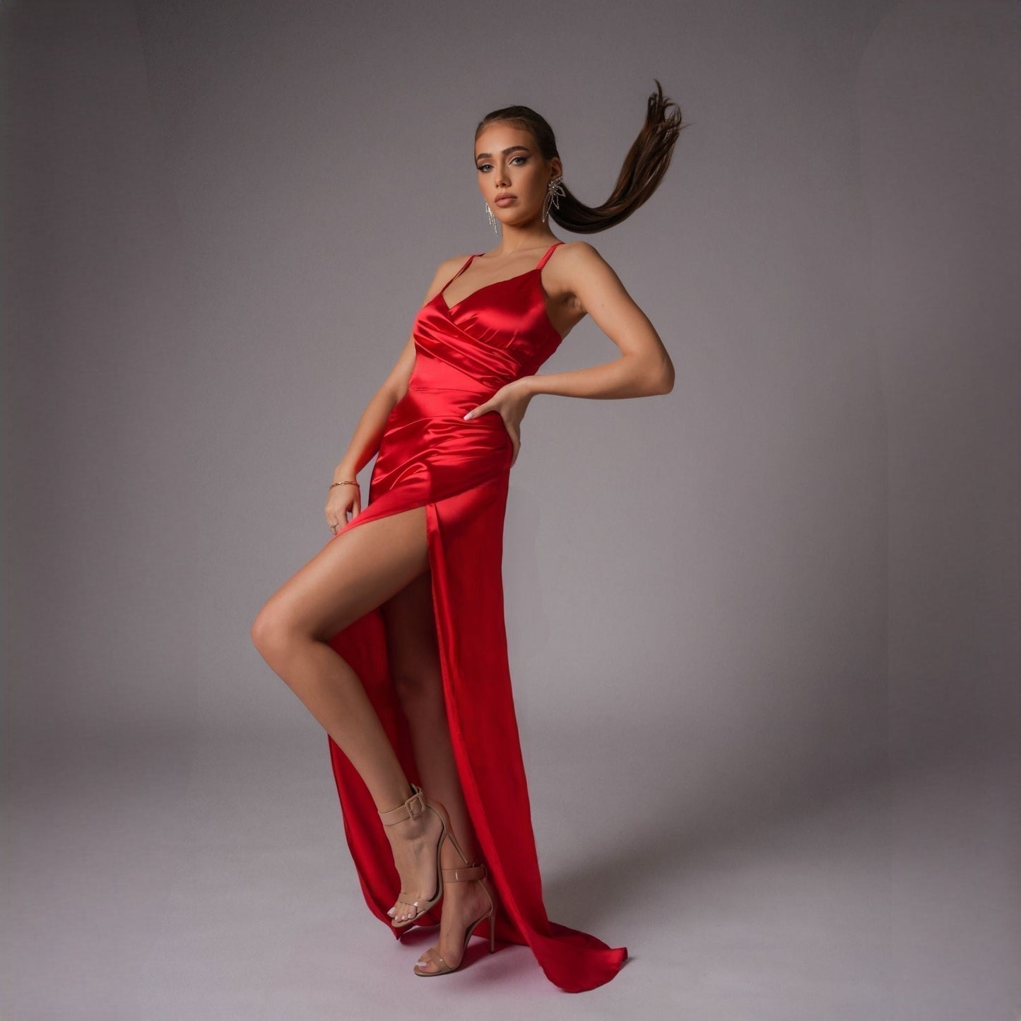 Rochie lunga rosie din satin