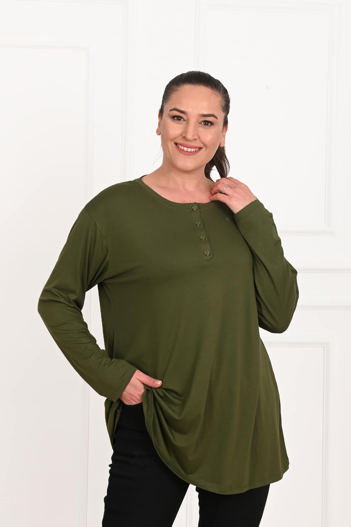 Bluza dama marimi mari cu nasturi