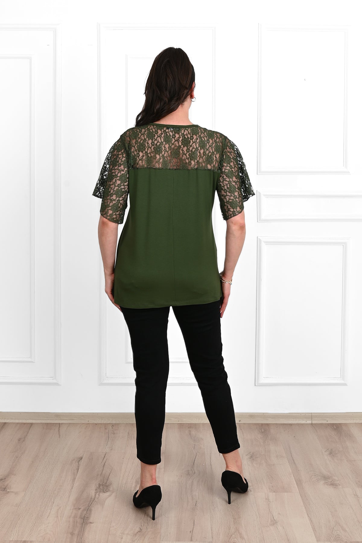 Tricou dama marimi mari cu dantela