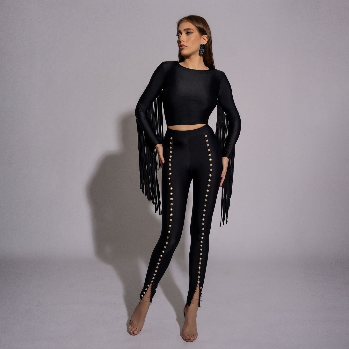 Bluza dama neagra modelatoare cu spate gol si franjuri