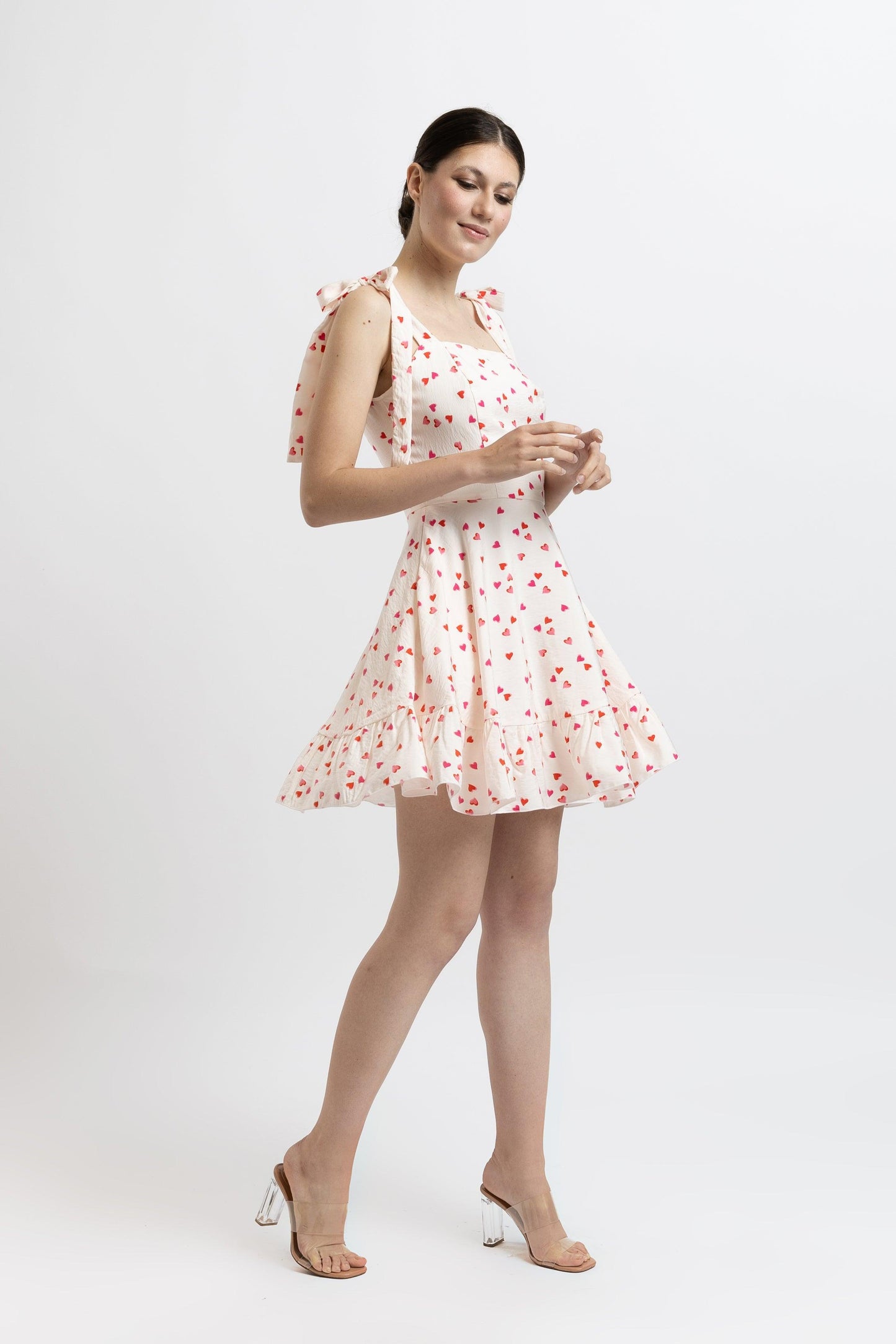 Kurzes Kleid aus Satin und Baumwolle