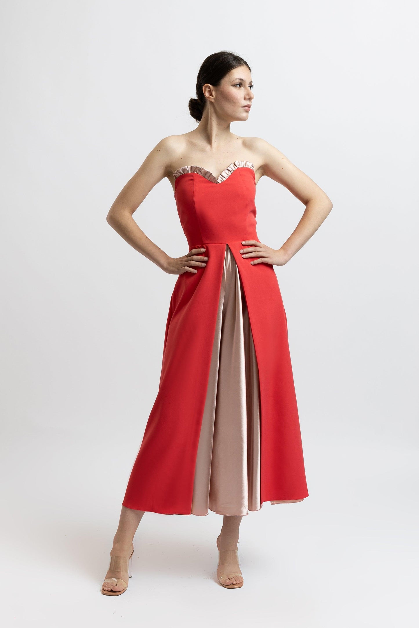 Trägerloses Kleid
