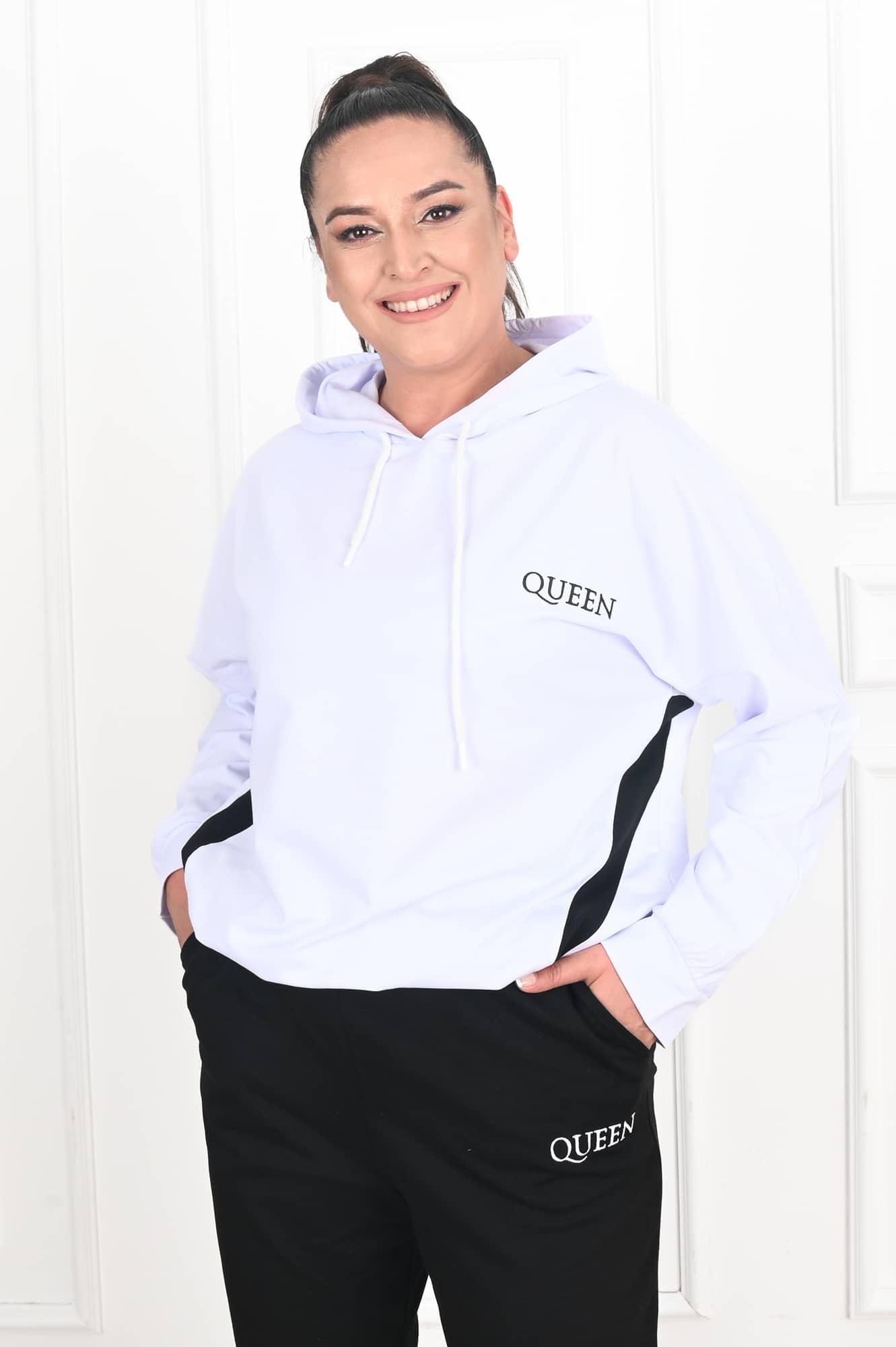 Damski dres w dużych rozmiarach Queen
