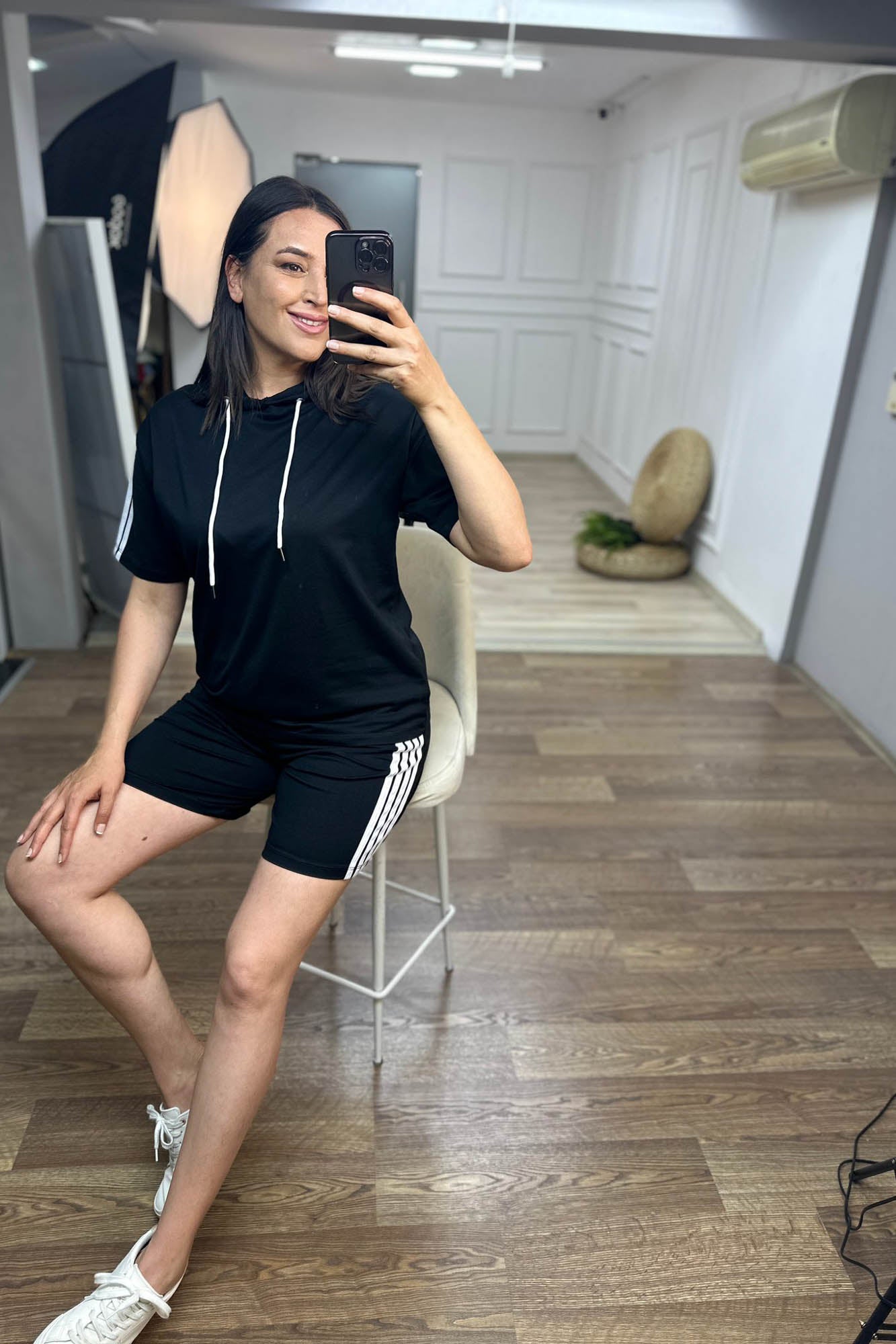 Dres damski plus size w paski z szortami