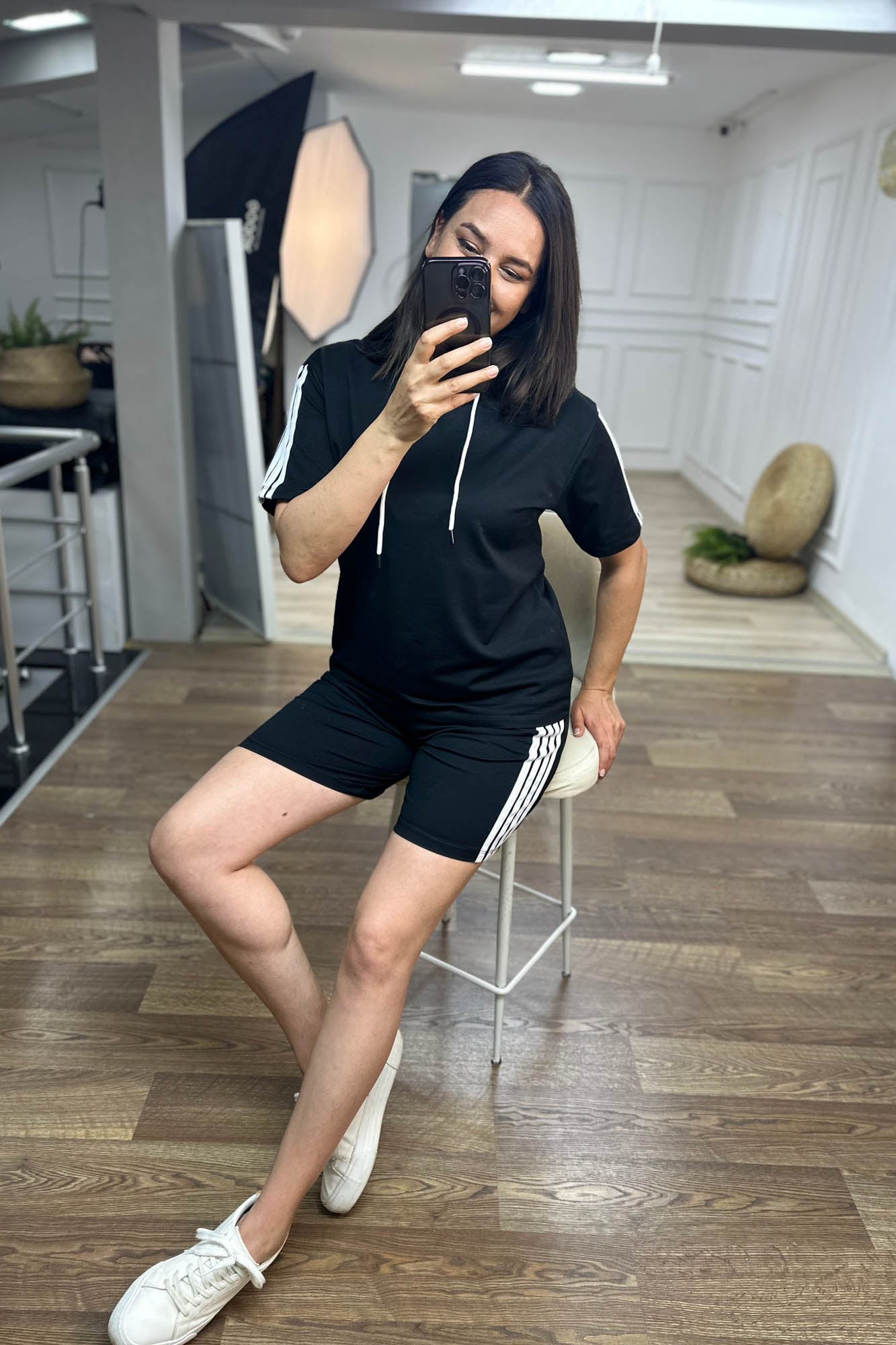 Dres damski plus size w paski z szortami
