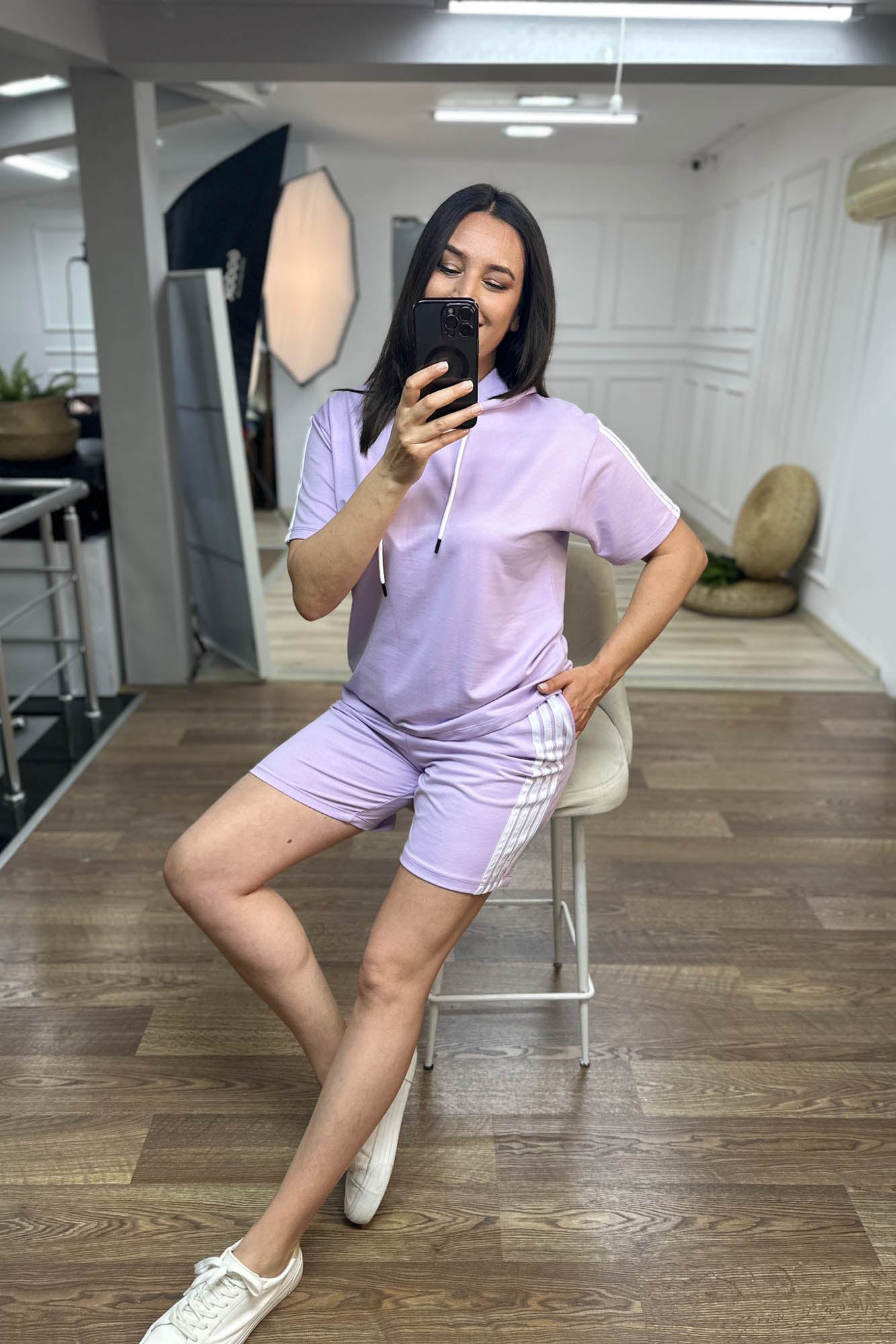 Dres damski plus size w paski z szortami