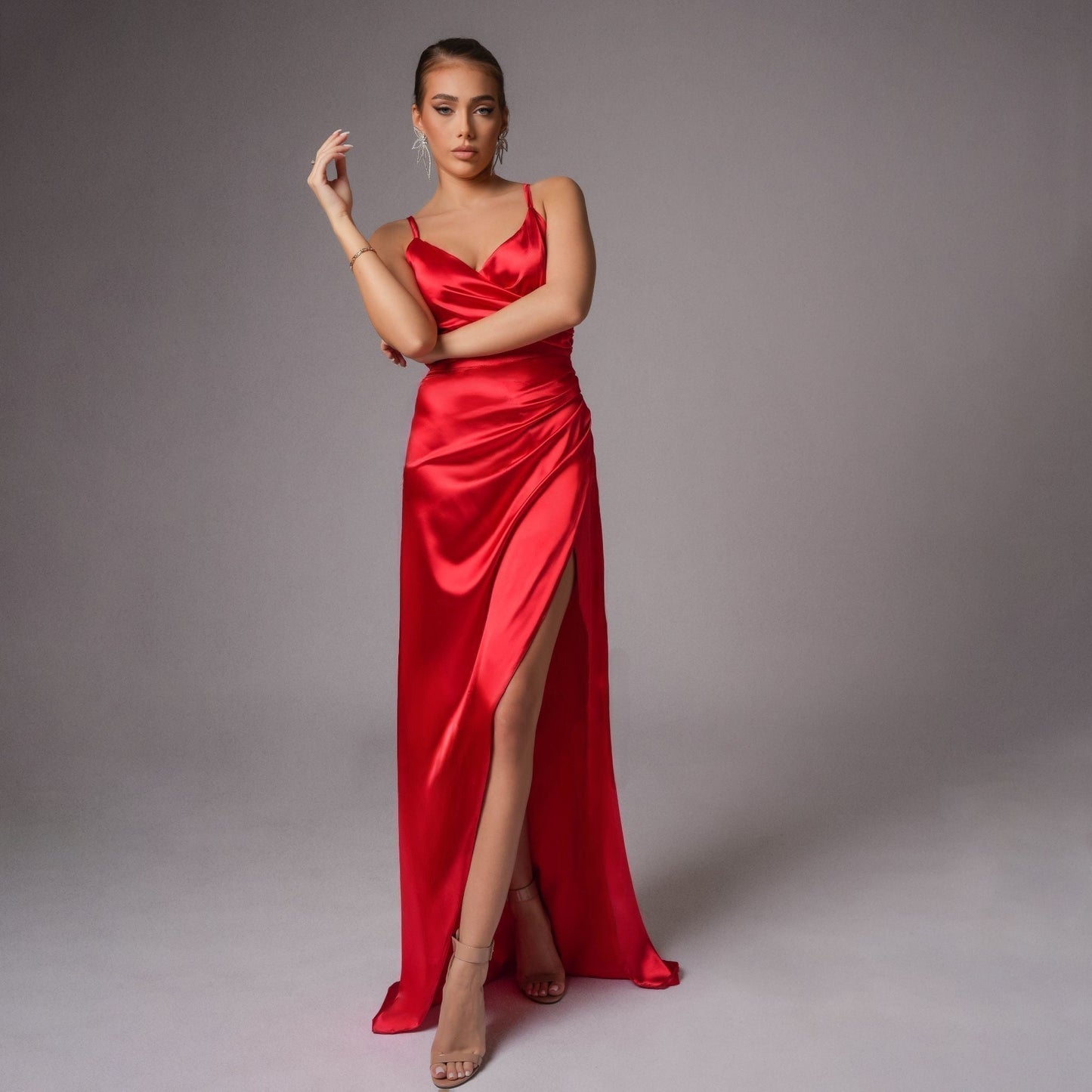 Rochie lunga rosie din satin