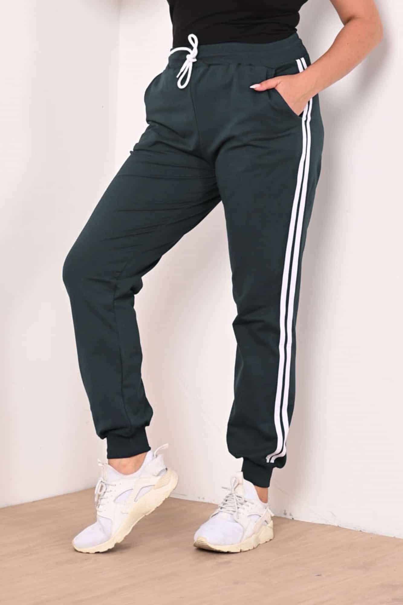 Pantalon dama marimi mari de trening 2 dungi