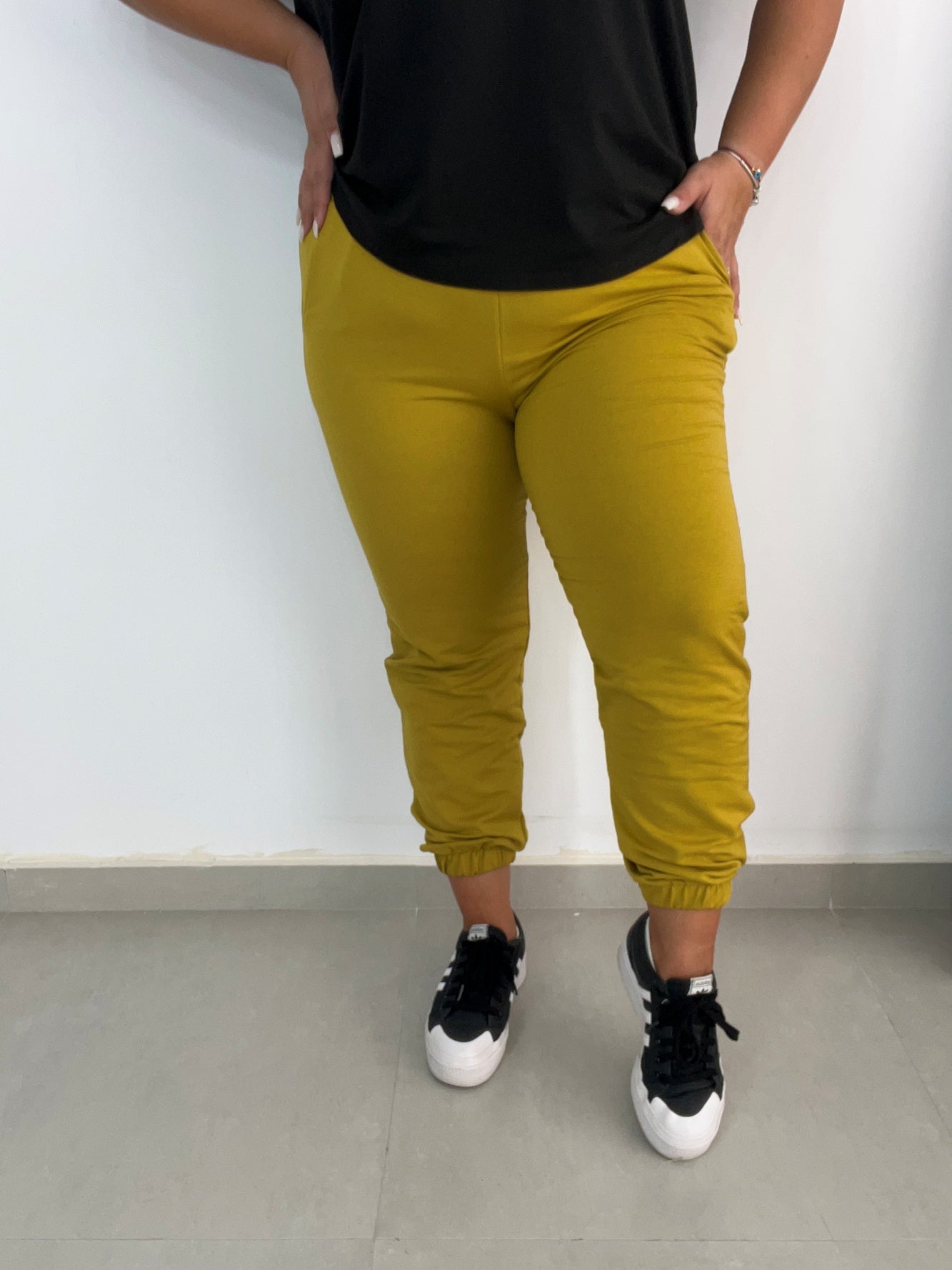 Damskie spodnie dresowe plus size