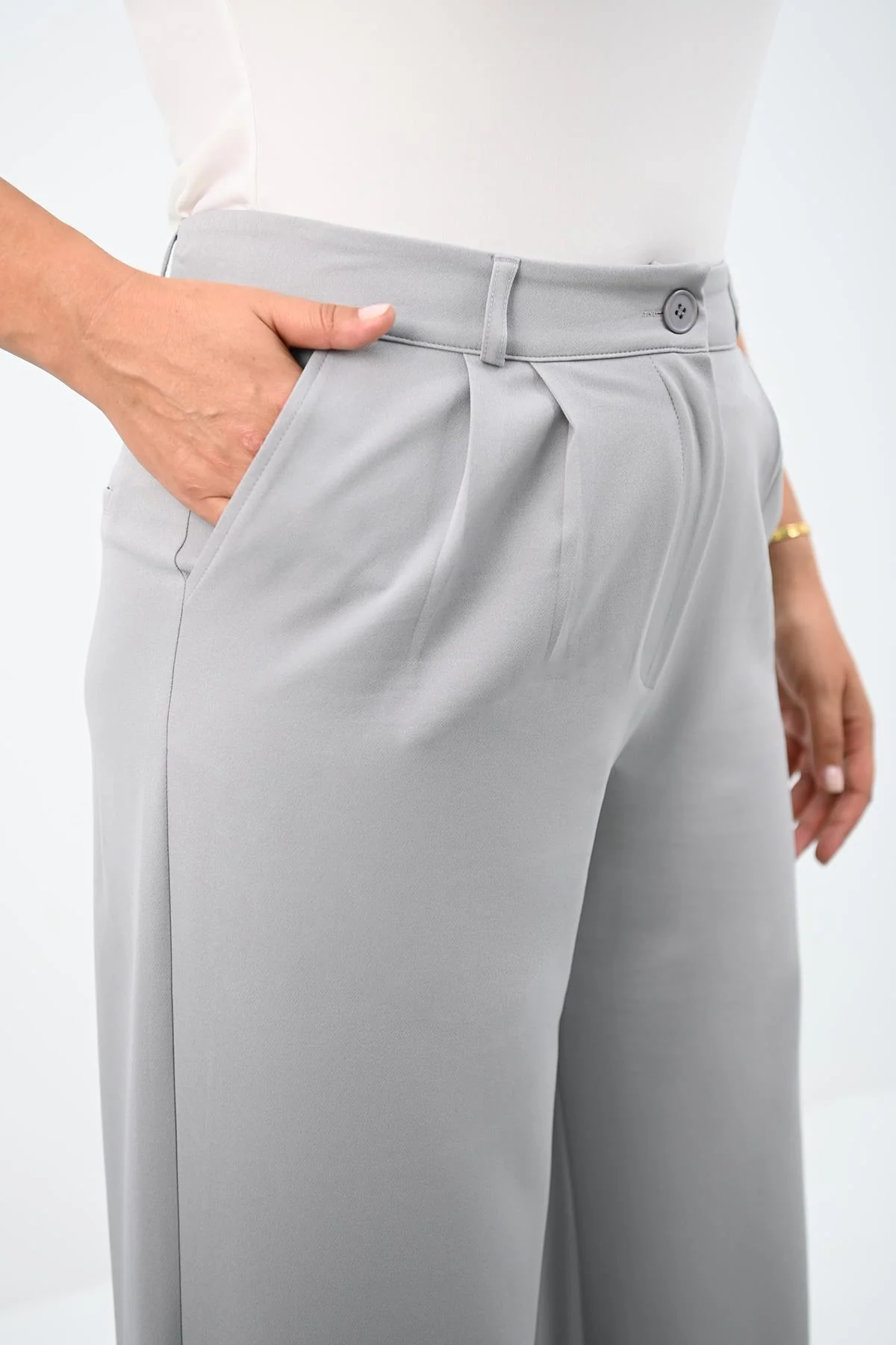 Pantaloni dama marimi mari