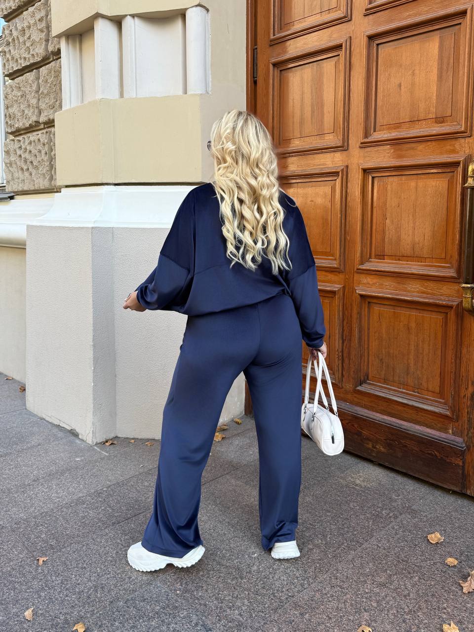 Trening dama marimi mari catifea