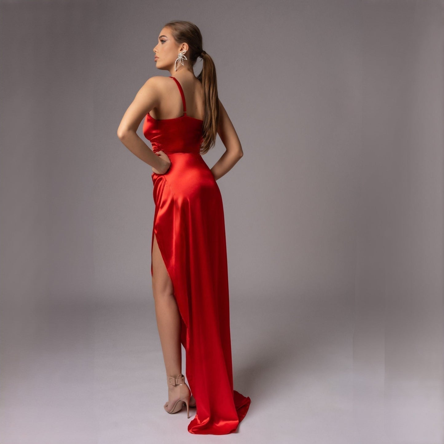 Rochie lunga rosie din satin