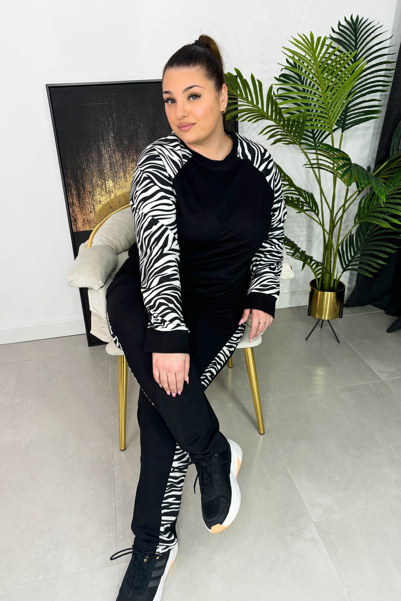 Trening dama marimi mari cu imprimeu animal print