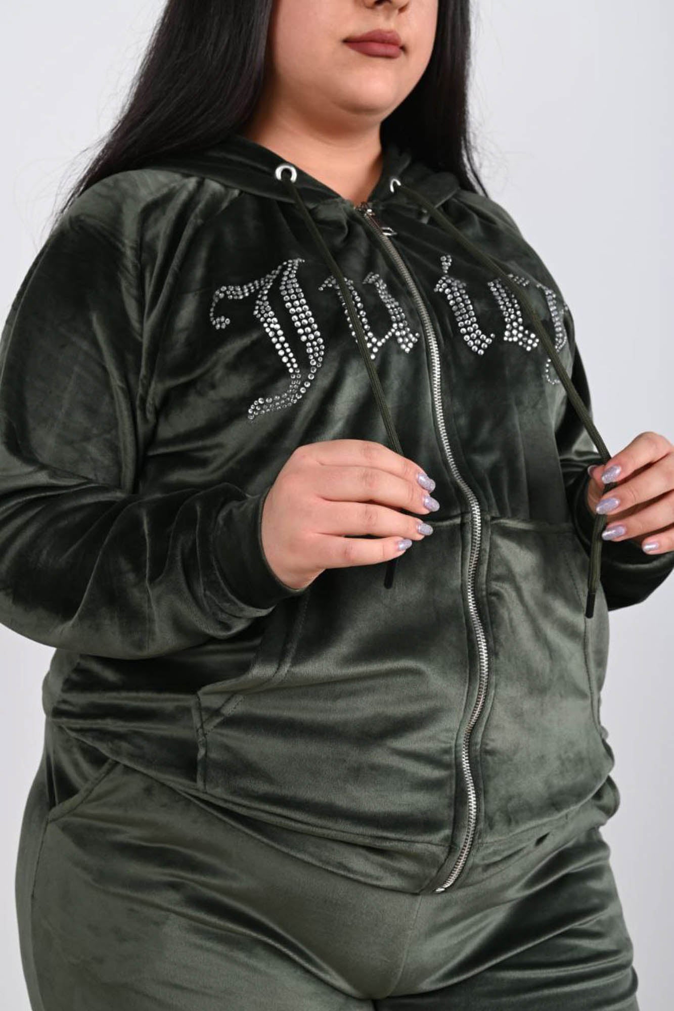 Trening dama marimi mari Juicy