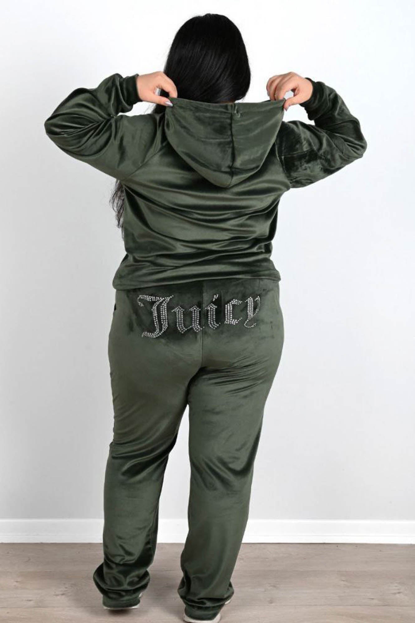 Trening dama marimi mari Juicy