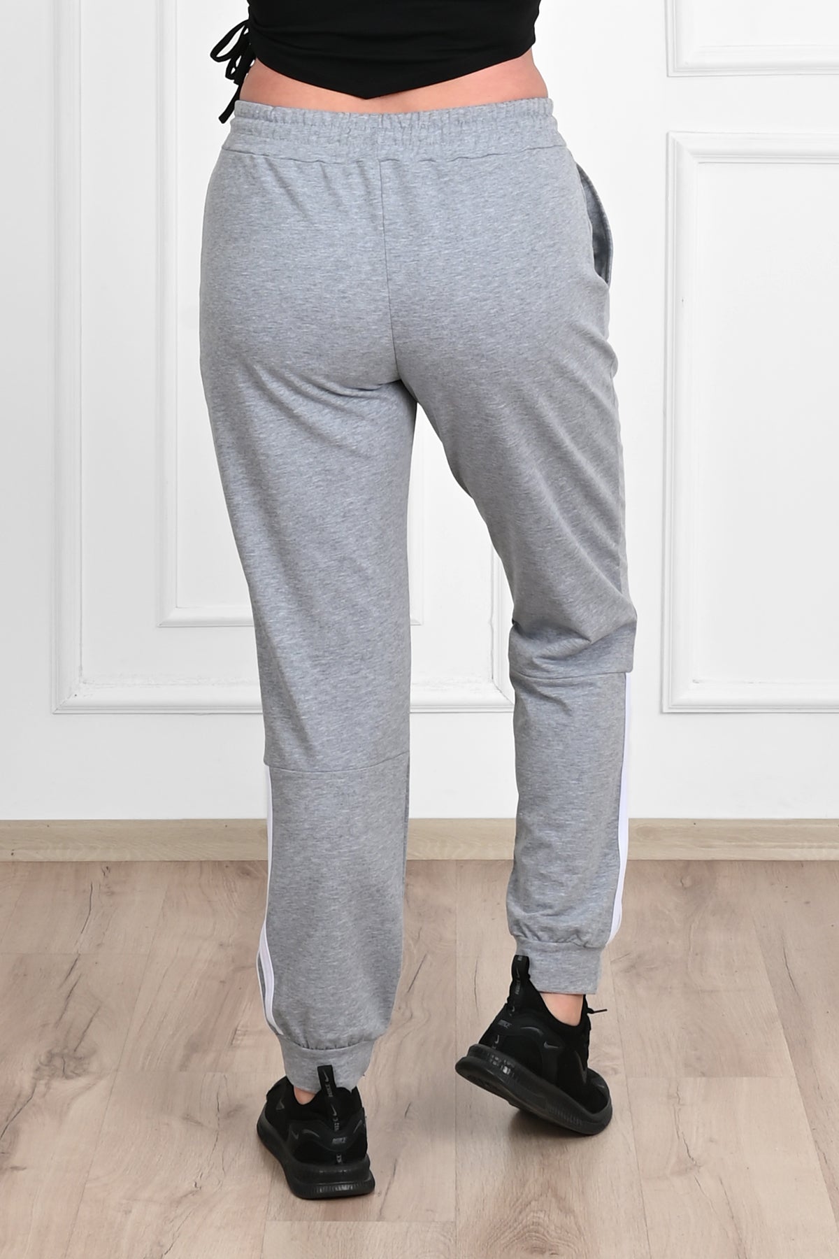 Damen-Jogginghose in großen Größen mit Streifen