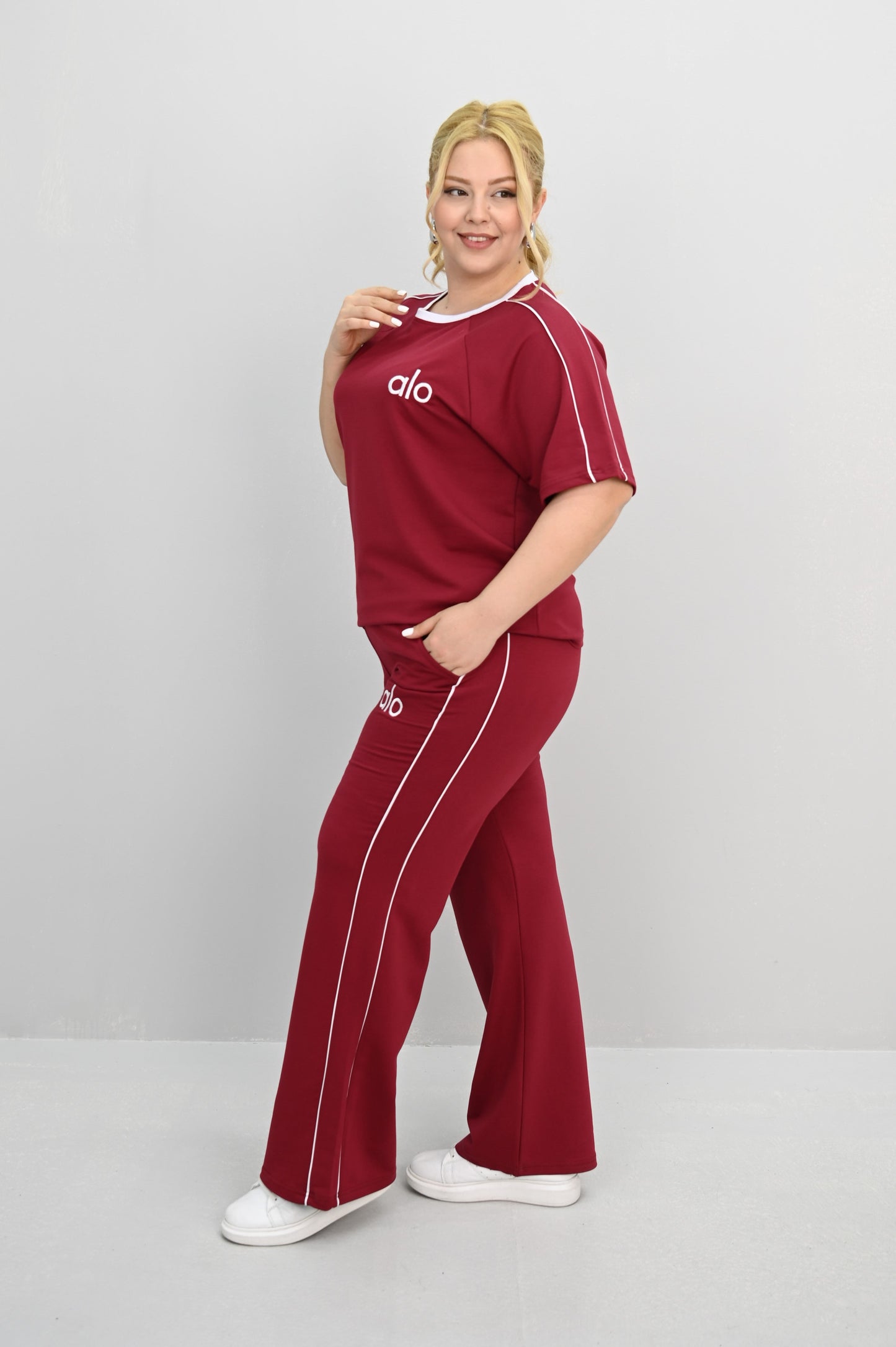 Dres damski w dużych rozmiarach