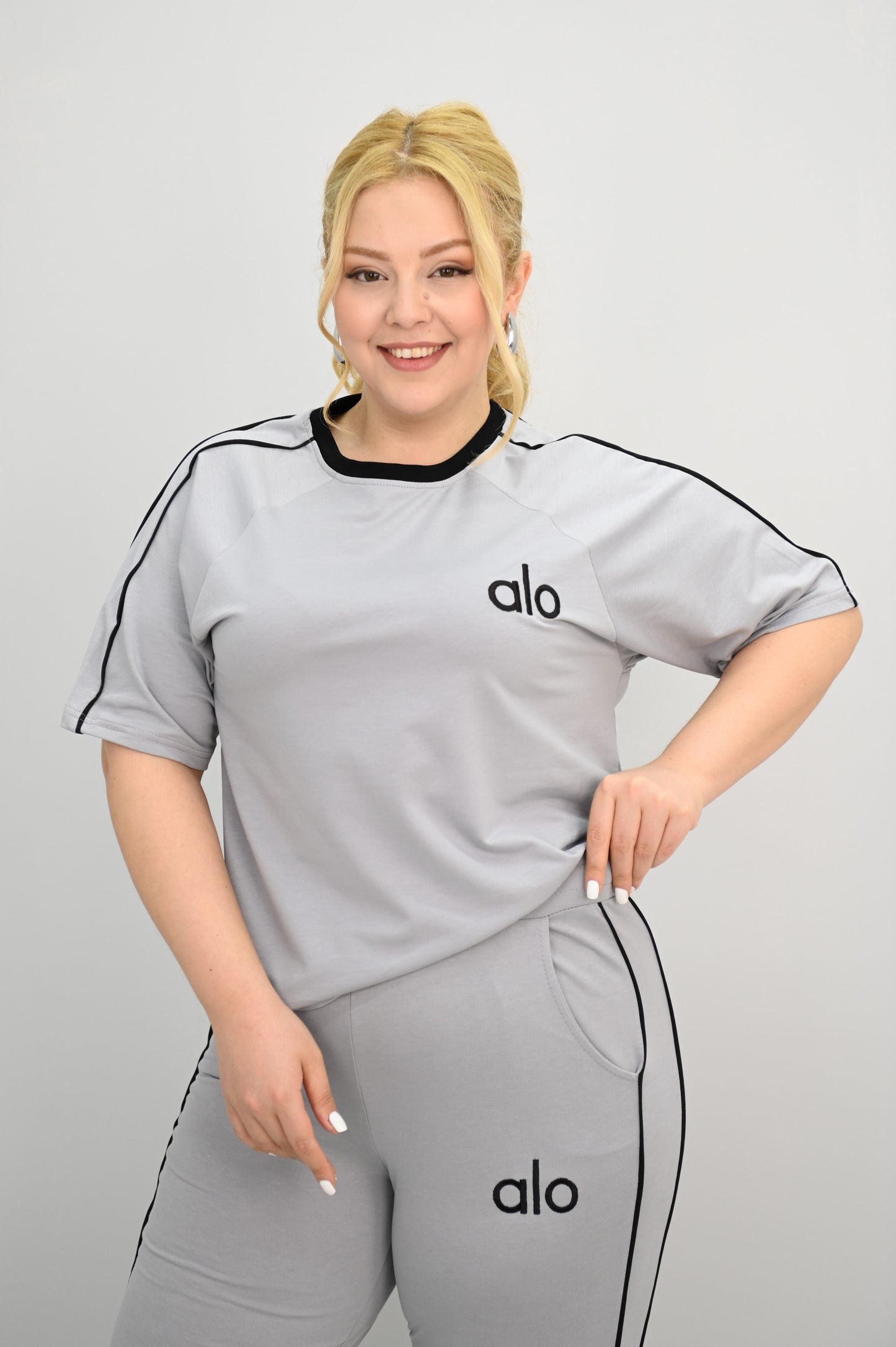 Dres damski w dużych rozmiarach