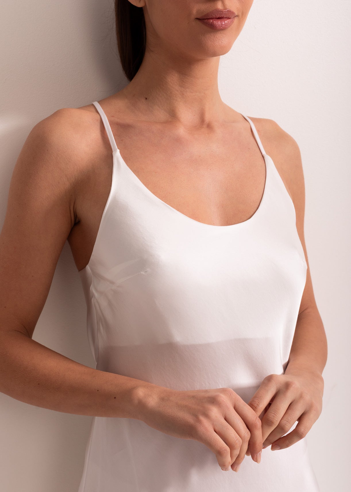 Cămașă de noapte damă satin viscoză – elegantă, fină și confortabilă