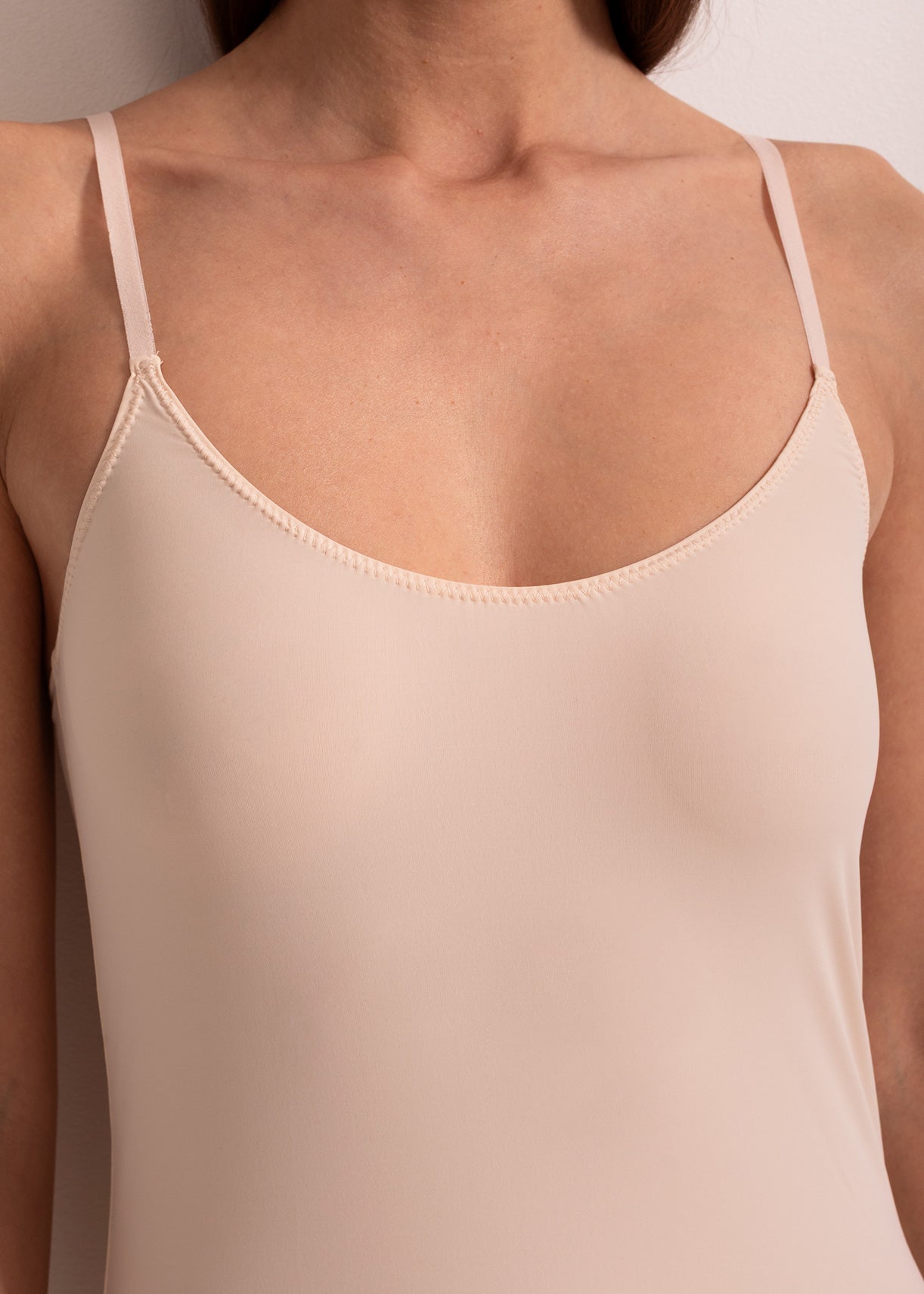 Furou damă Skin Touch Mini – furou fin, ușor și feminin, confortabil pe piele