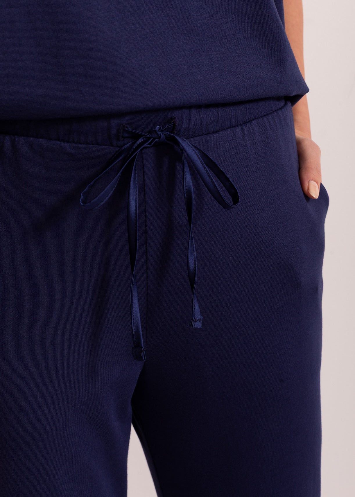 Pantaloni damă modal TENCEL™ Beatrice – pantaloni 7/8 eleganți și confortabili