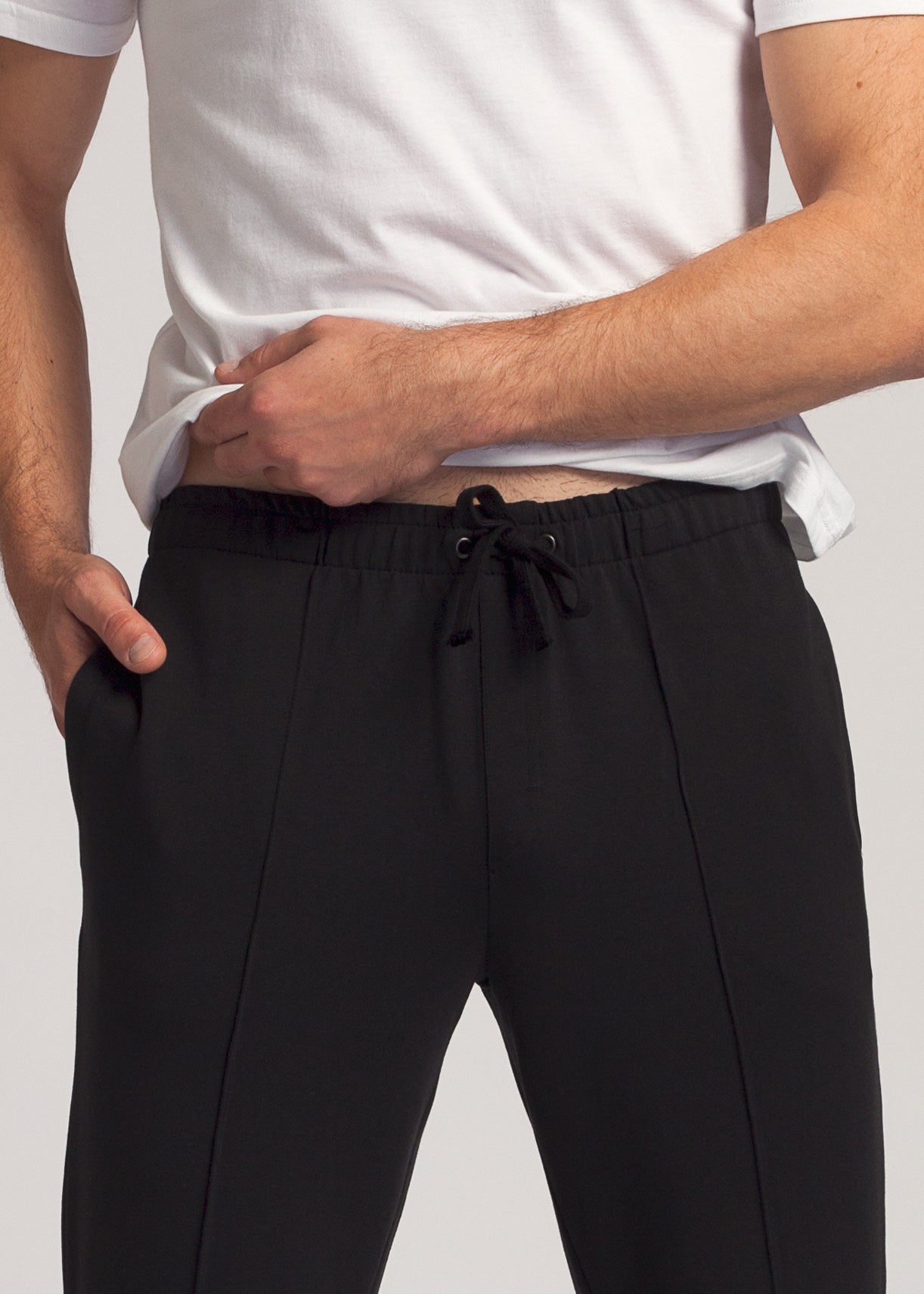 Pantaloni trening bărbați – Pantaloni sport confortabili, cu talie elastică și buzunare
