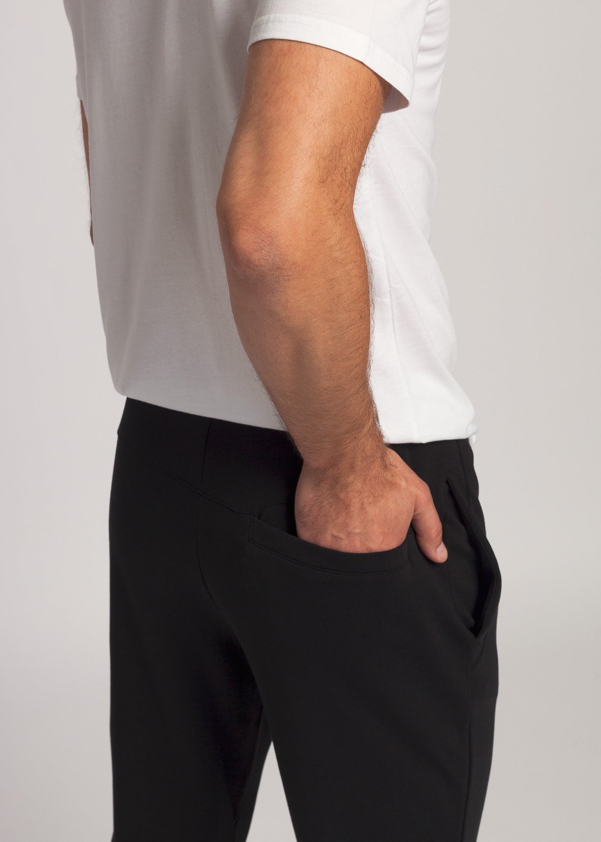 Pantaloni trening bărbați – Pantaloni sport confortabili, cu buzunare și talie elastic