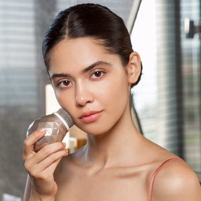 Sempasi Sol – perie sonica pentru curățare facială delicată și profundă