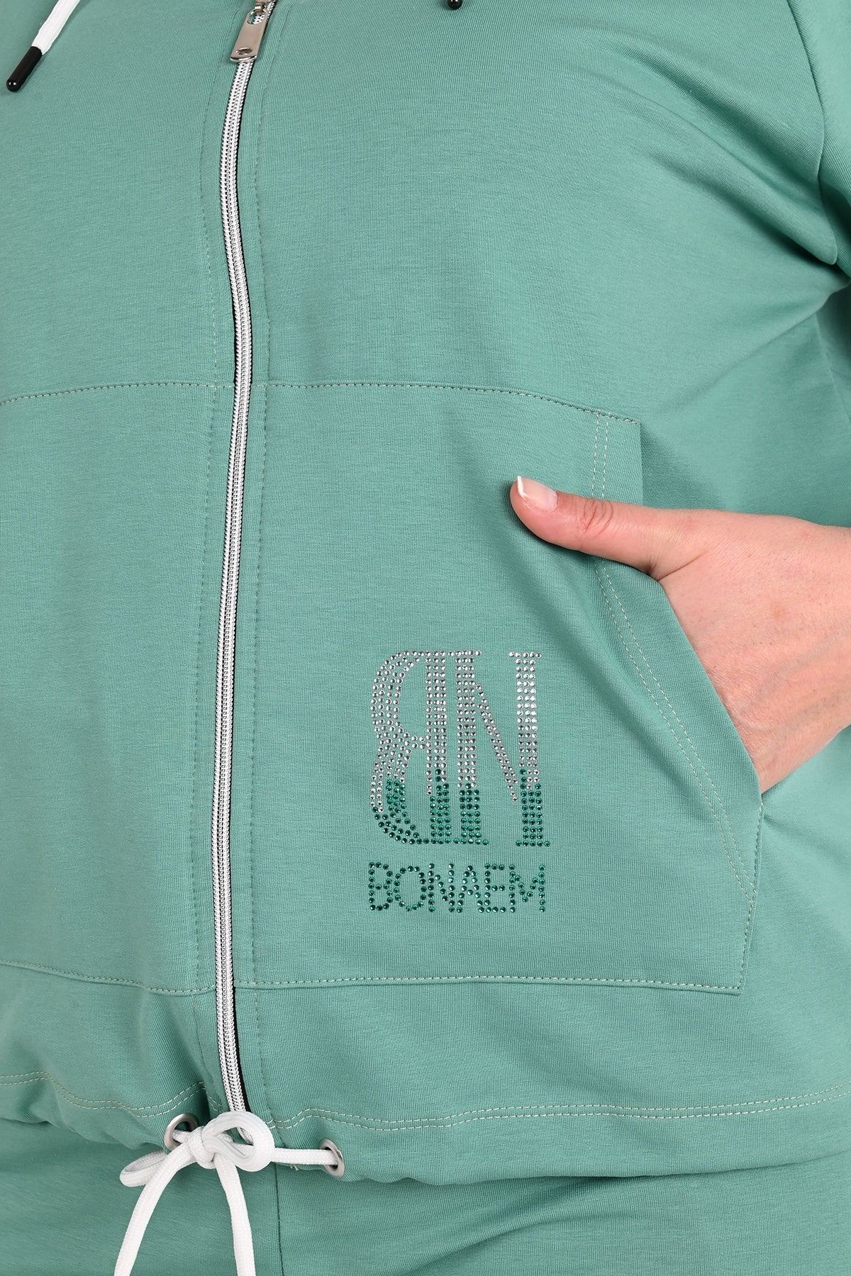 Damen-Trainingsanzug in großen Größen